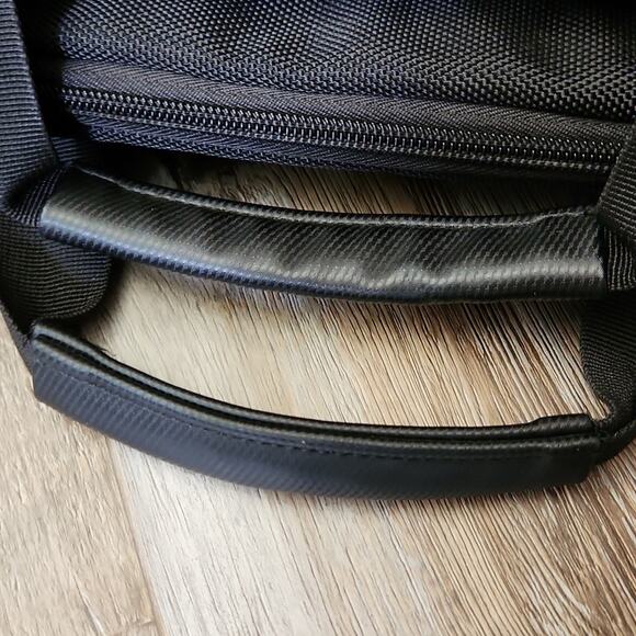 Xenon 3 Toploader Briefcase, Fits Devices Up To 15.6", Polyester Black - Picture 6 of 15